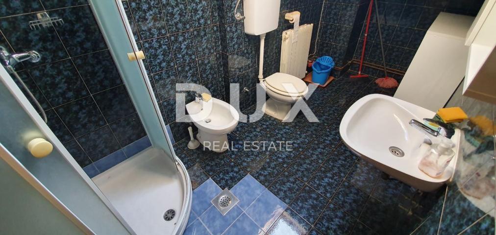 ISTRA, POREČ - Apartmanska kuća s 5 stambenih jedinica