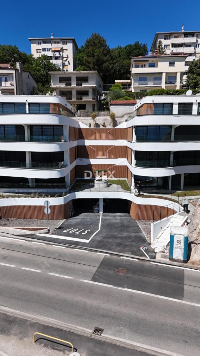 OPATIJA, CENTAR - Novogradnja vrhunskog dizajna s pogledom na more!