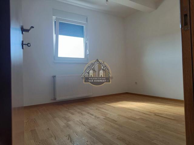 Fotografija stana 9 od 22