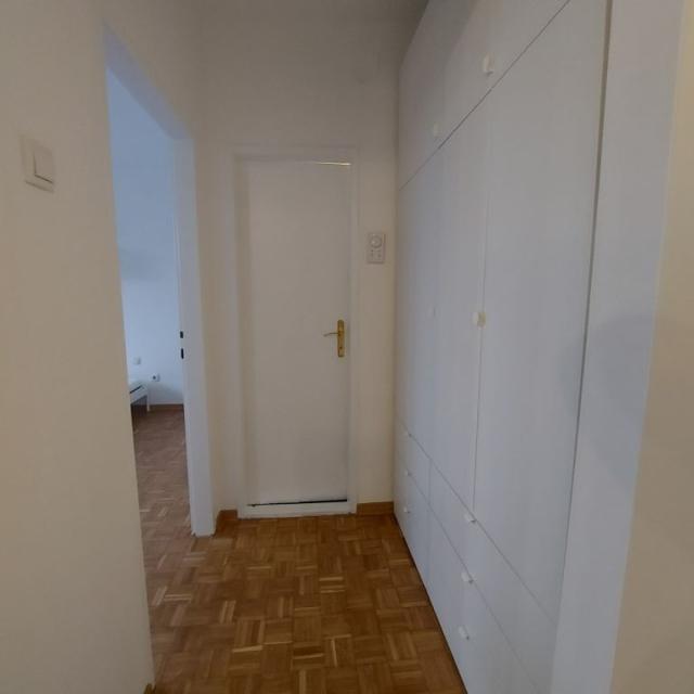 Fotografija stana 17 od 38