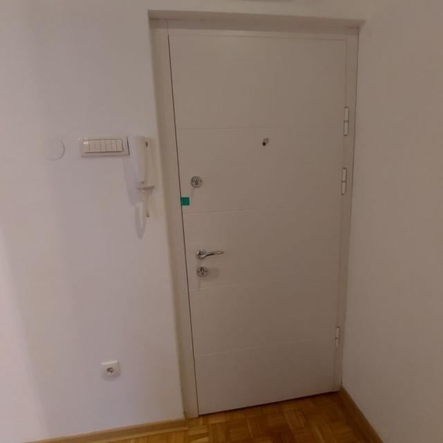 Fotografija stana 33 od 38