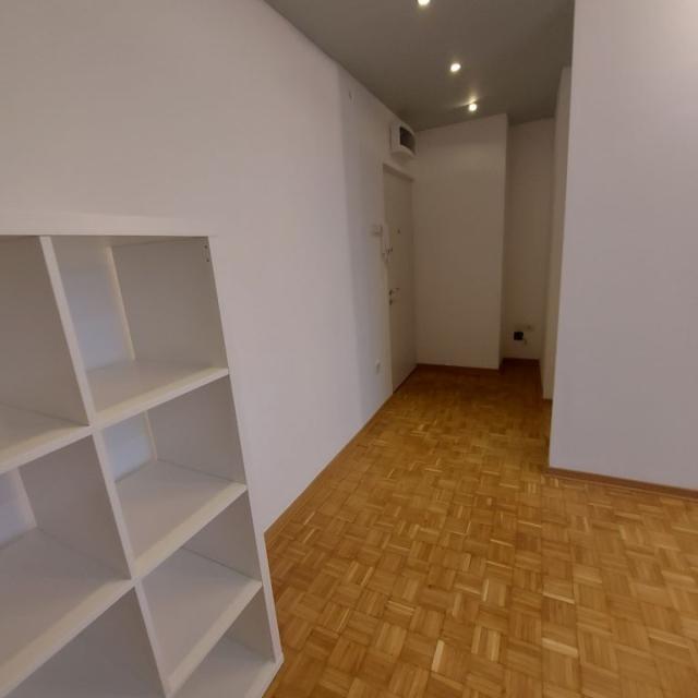 Fotografija stana 31 od 38