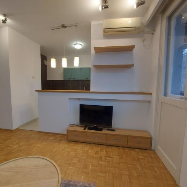 Fotografija stana 7 od 38