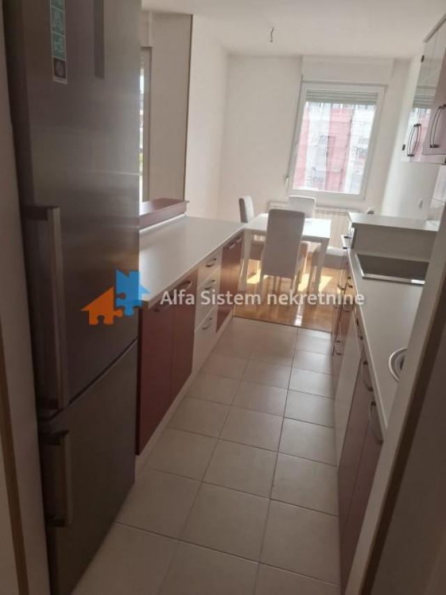 Fotografija stana 25 od 48