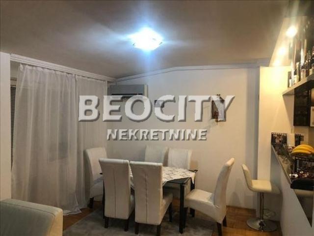 Fotografija stana 3 od 28