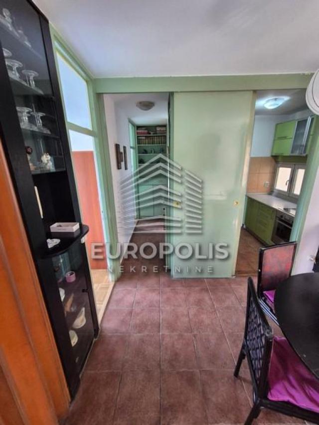 Fotografija stana 7 od 16