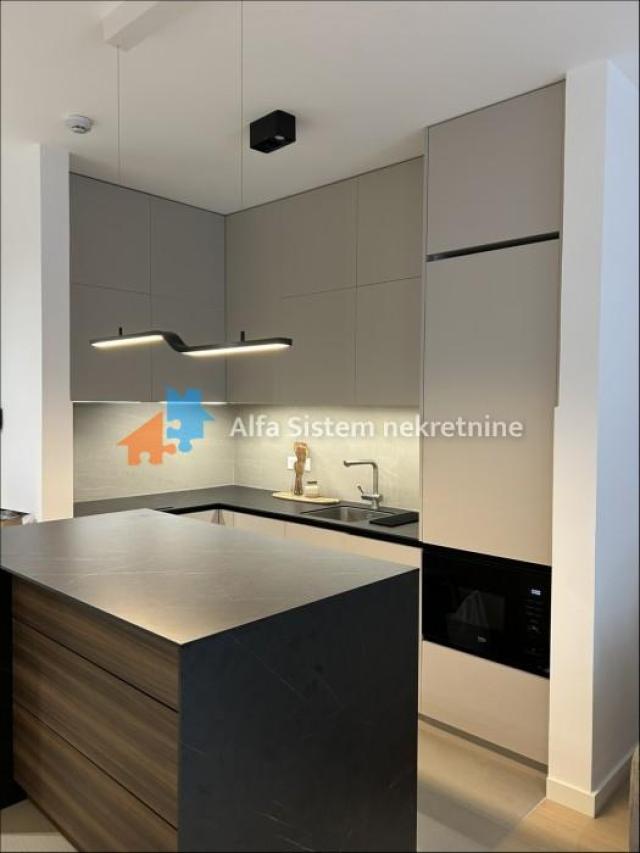 Fotografija stana 7 od 24