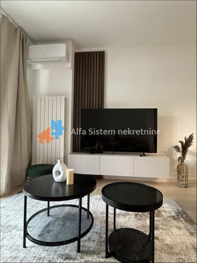 Fotografija stana 1 od 24