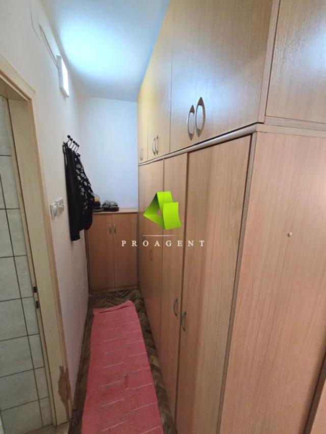Fotografija stana 9 od 16