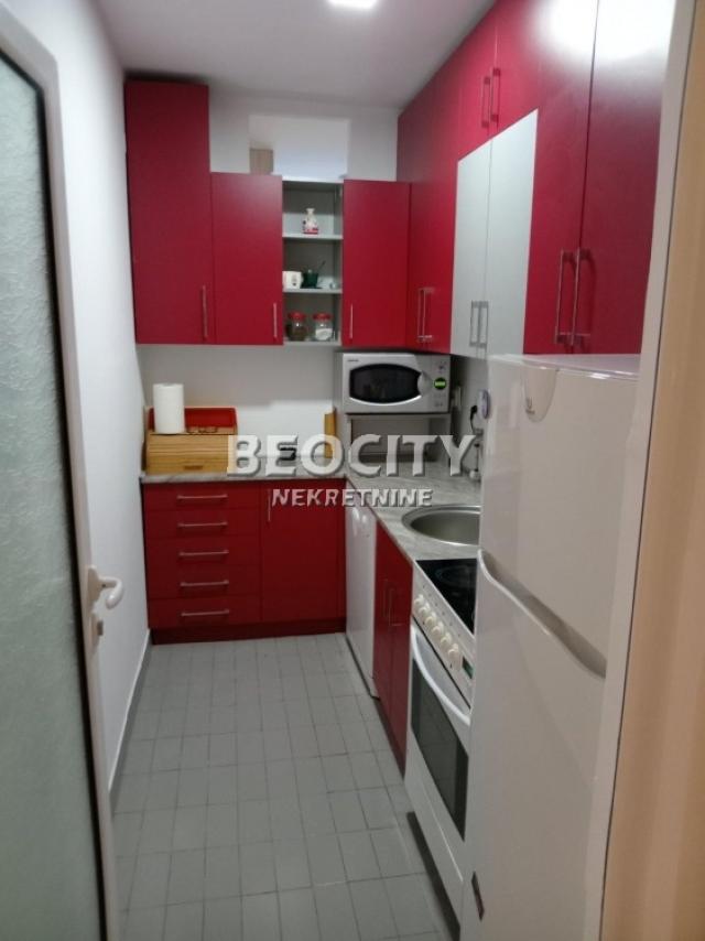 Fotografija stana 9 od 30