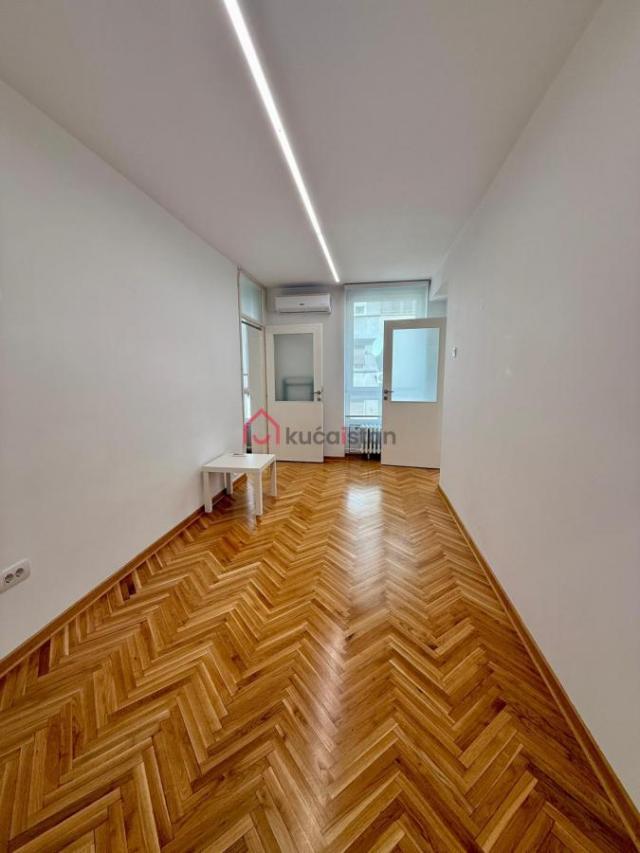 Fotografija stana 13 od 22