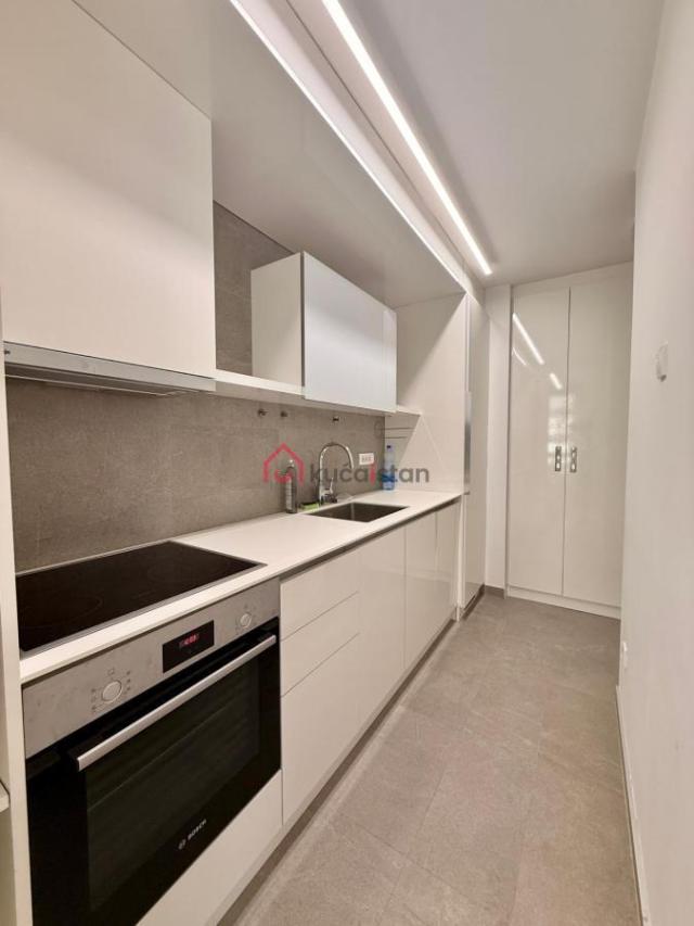 Fotografija stana 7 od 22