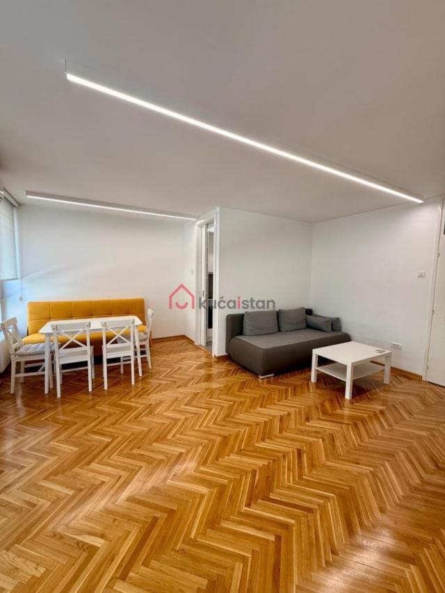 Fotografija stana 1 od 22