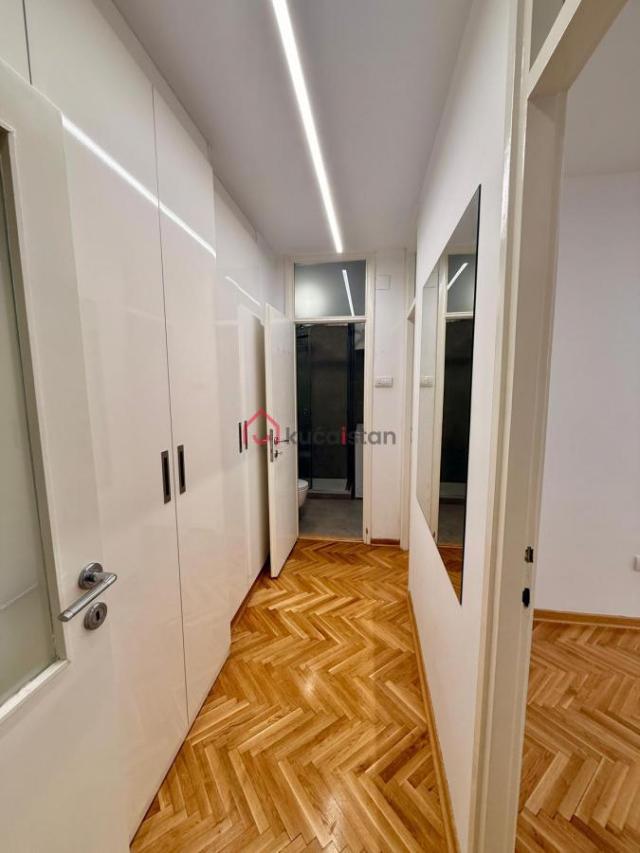 Fotografija stana 19 od 22