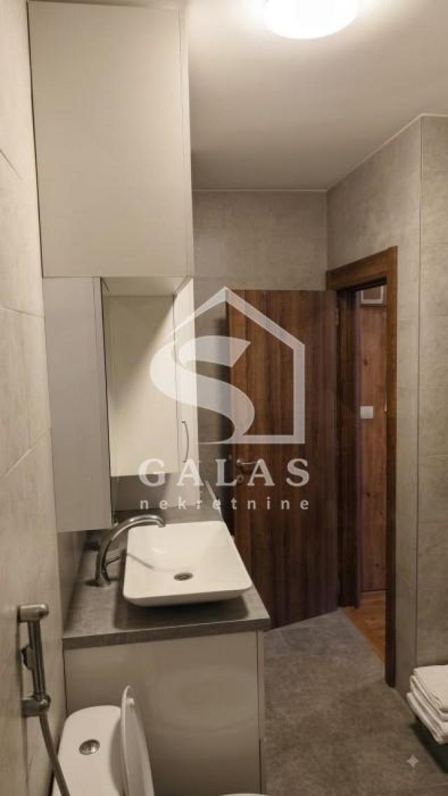Fotografija stana 9 od 14