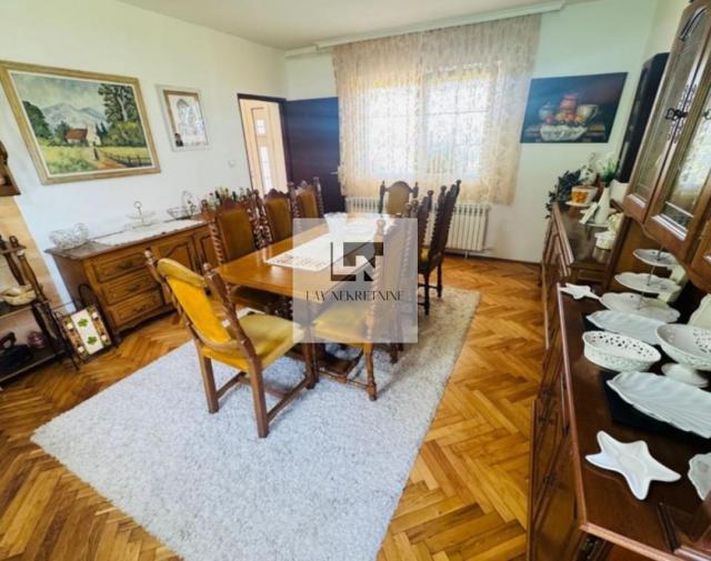 Fotografija stana 3 od 18