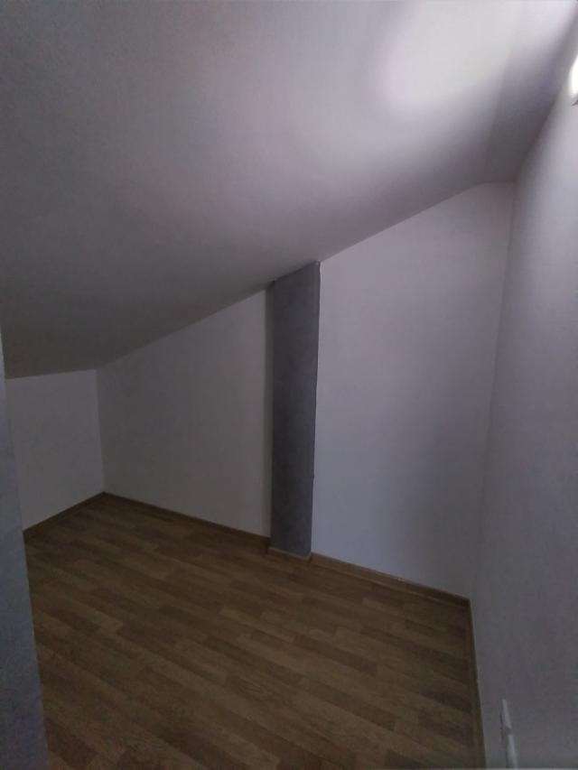 Fotografija stana 15 od 16