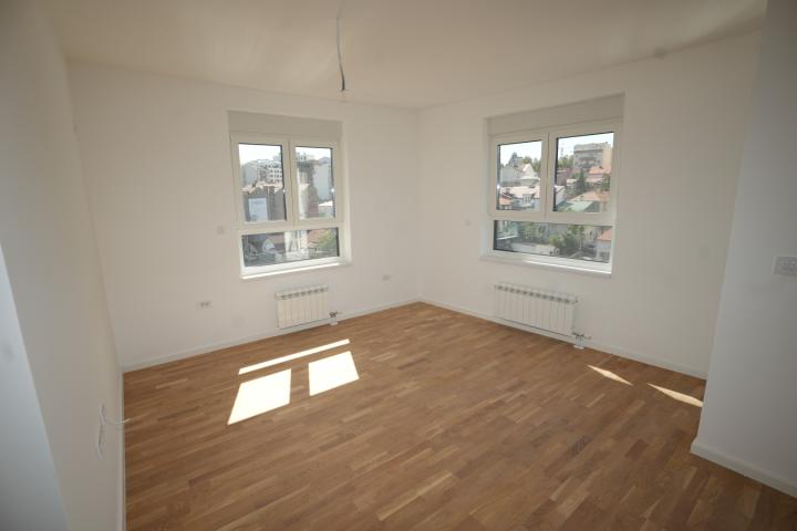 Fotografija stana 7 od 24