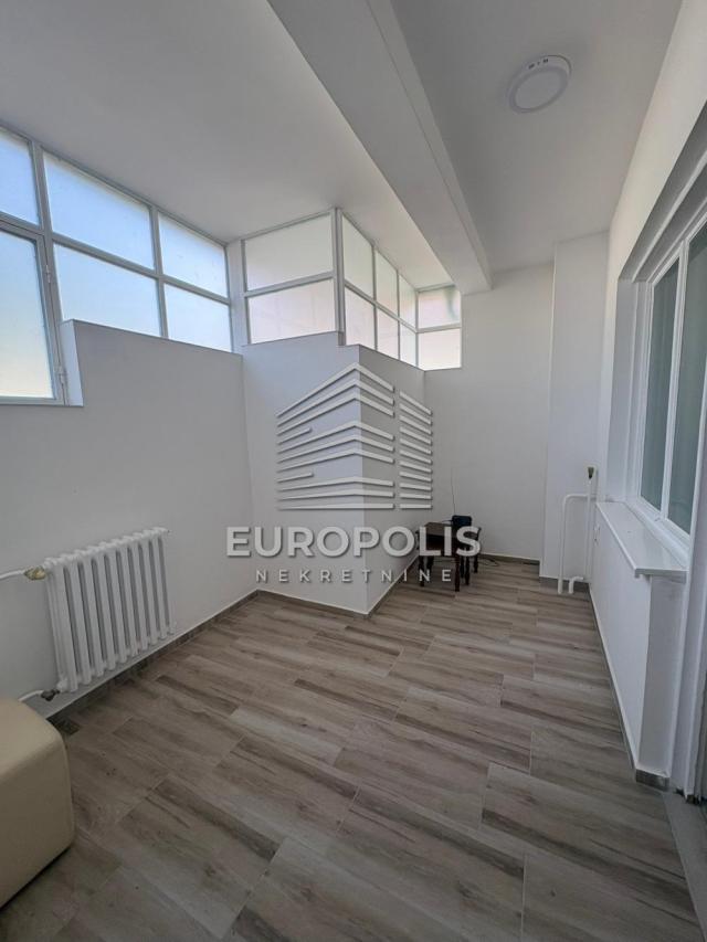 Fotografija stana 7 od 16