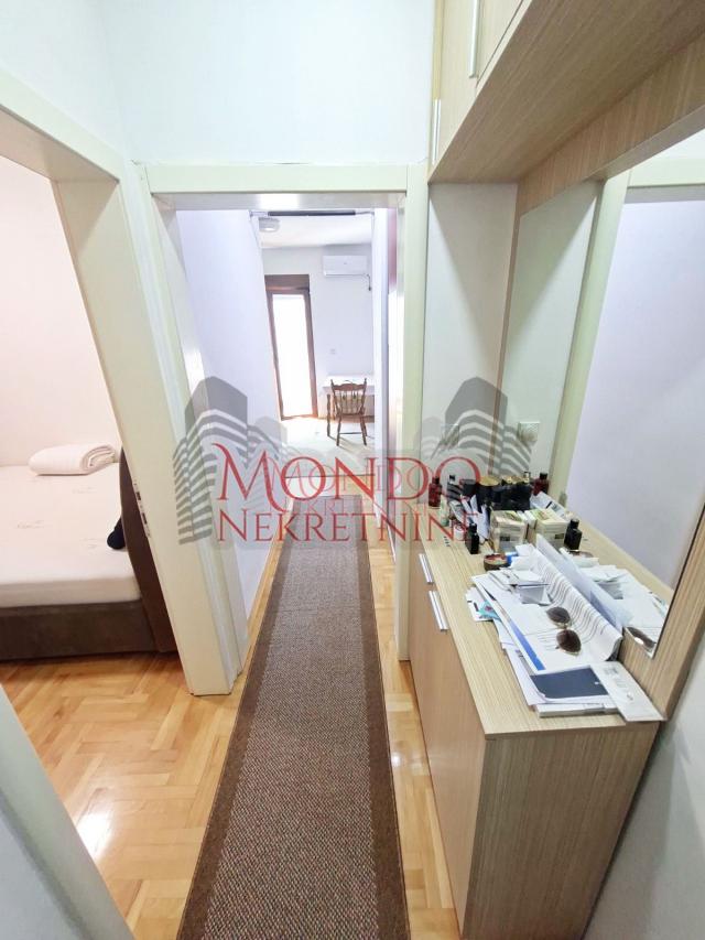 Fotografija stana 21 od 36