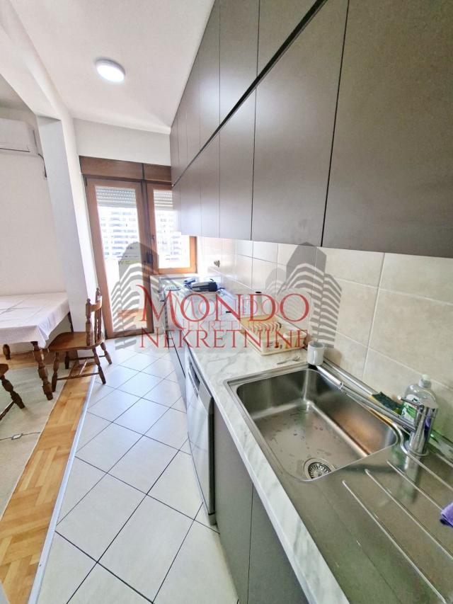 Fotografija stana 9 od 36
