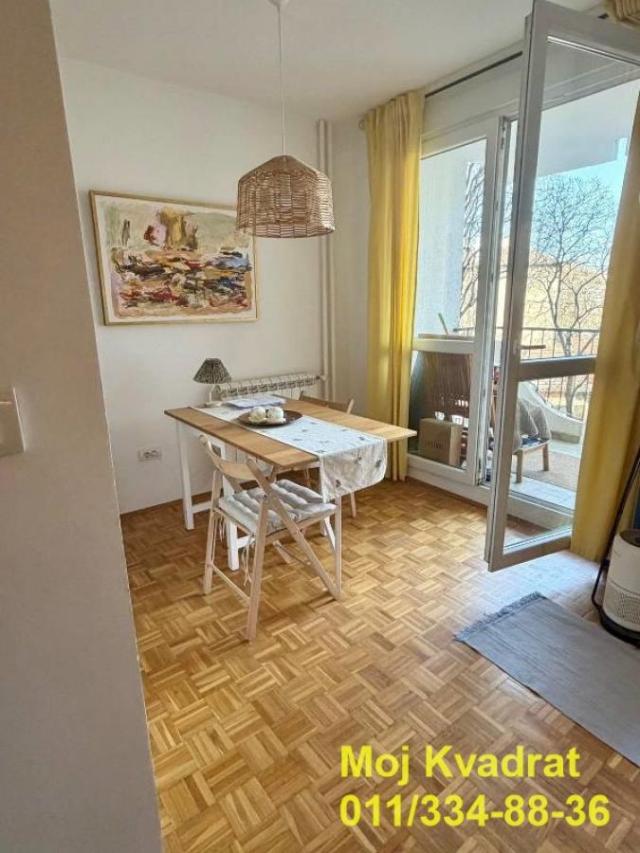 Fotografija stana 1 od 14