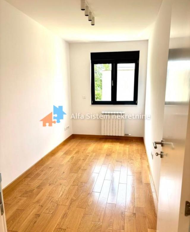 Fotografija stana 7 od 18