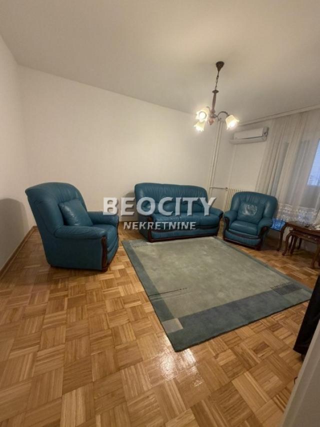 Fotografija stana 3 od 22
