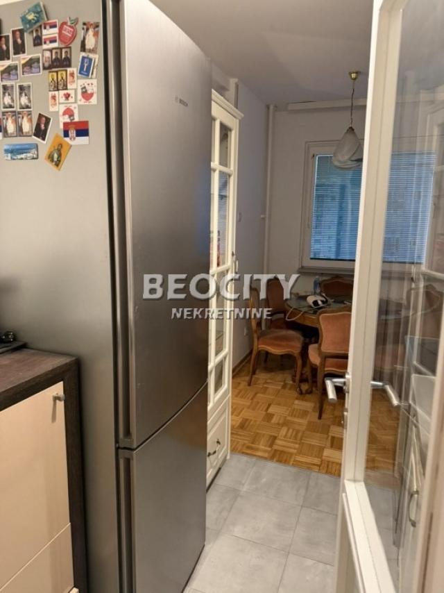 Fotografija stana 7 od 22