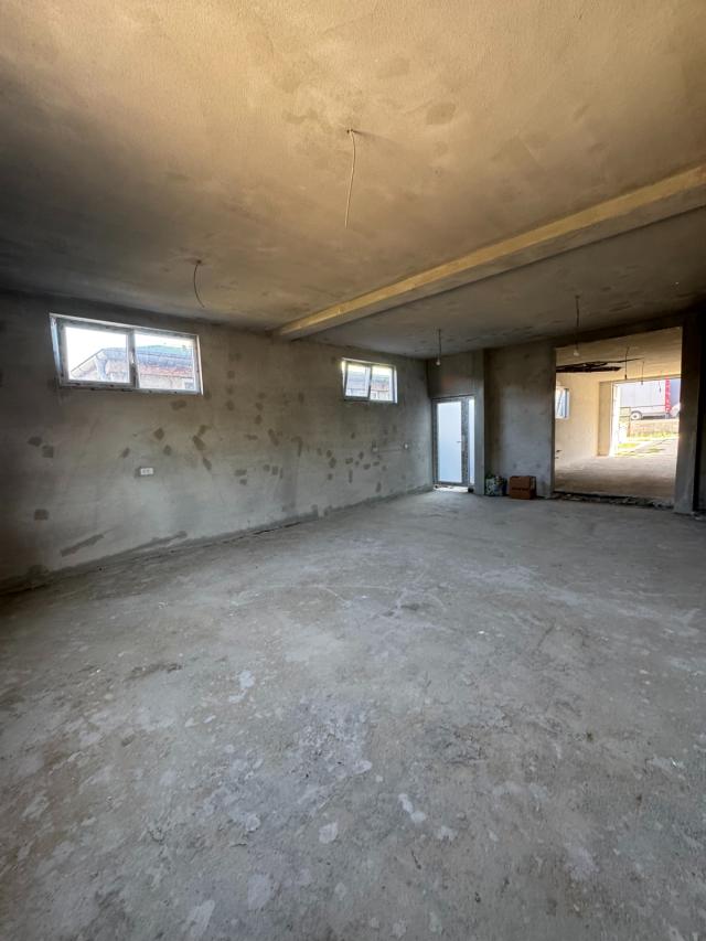 Fotografija stana 1 od 22