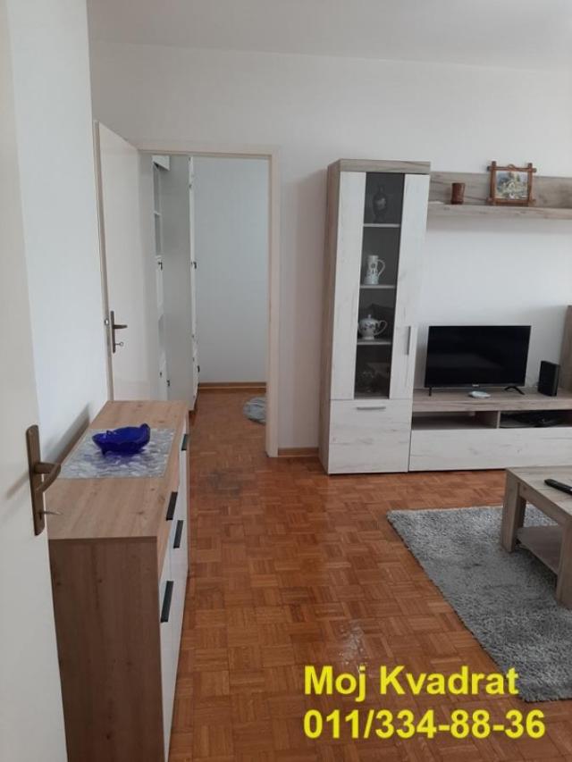 Fotografija stana 3 od 14
