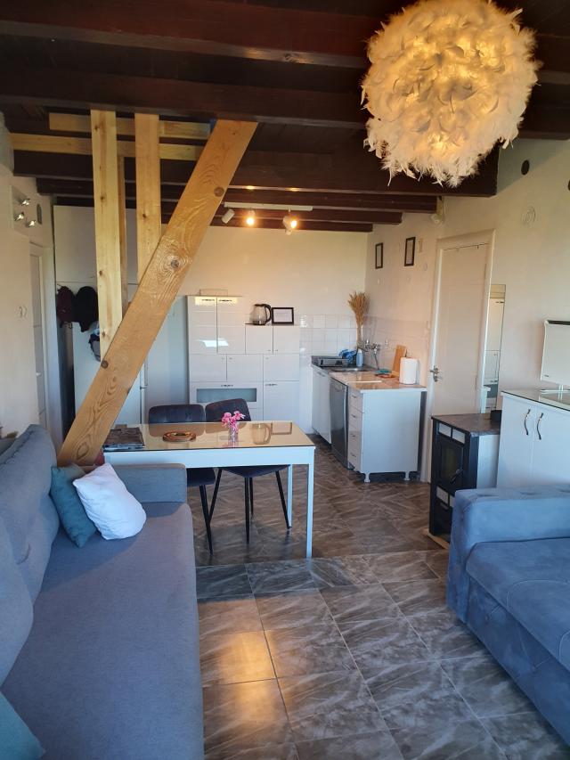 Fotografija stana 7 od 36