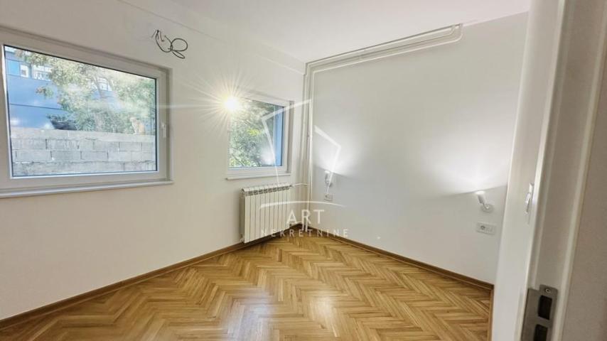Fotografija stana 1 od 12