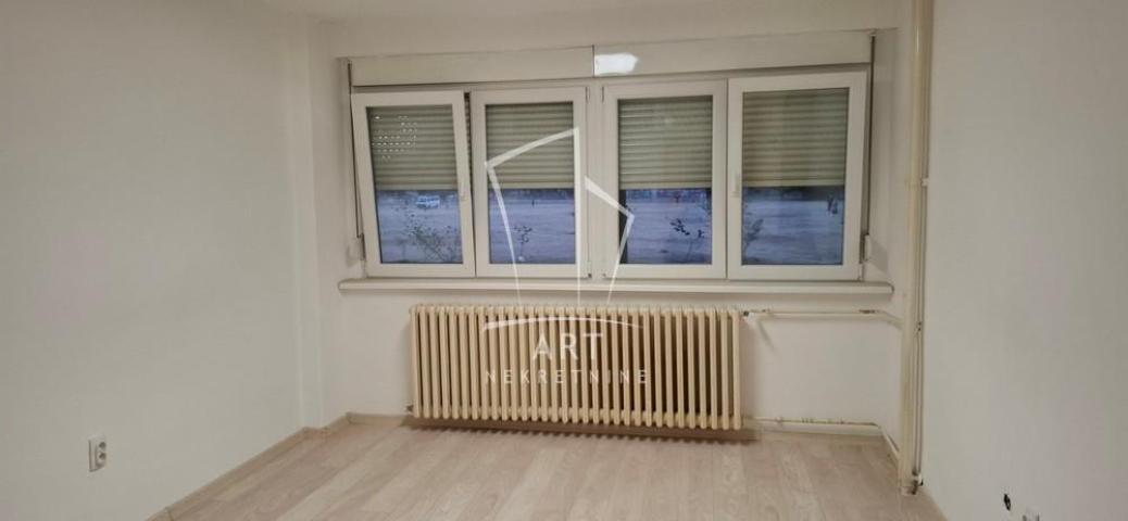 Fotografija stana 7 od 20