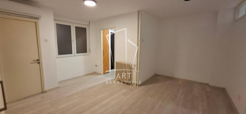 Fotografija stana 13 od 20