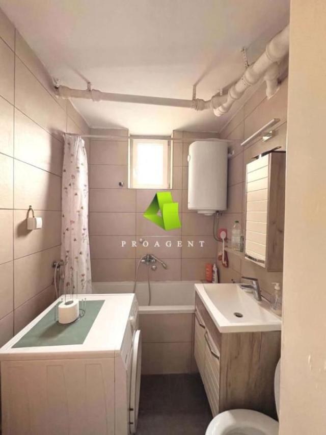 Fotografija stana 9 od 14