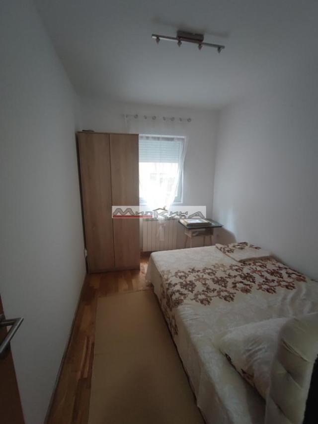 Fotografija stana 15 od 26
