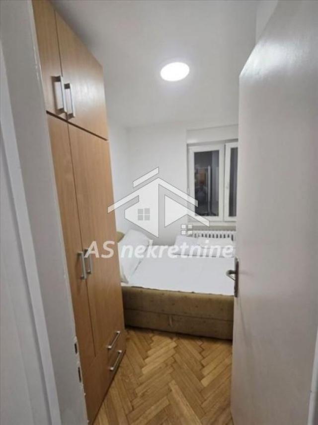 Fotografija stana 15 od 24
