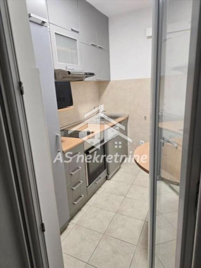 Fotografija stana 11 od 24