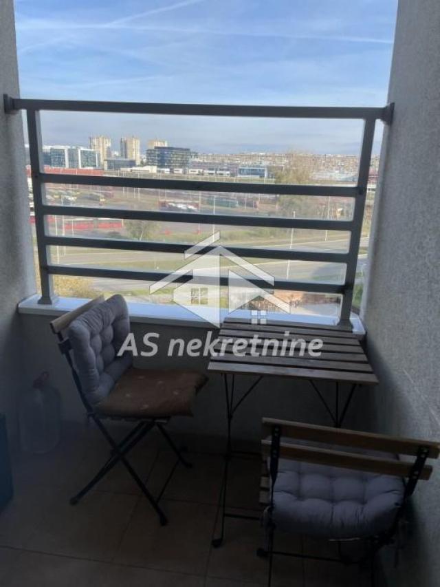 Fotografija stana 19 od 32