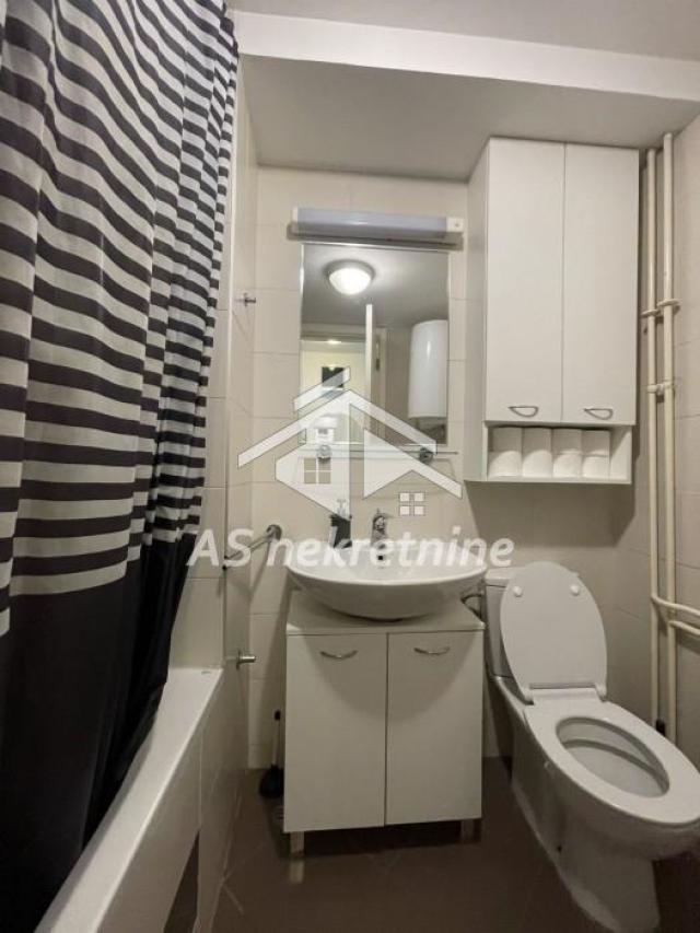 Fotografija stana 21 od 32