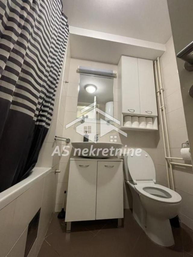 Fotografija stana 25 od 32