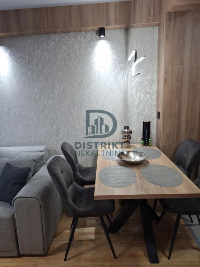 Fotografija stana 7 od 24