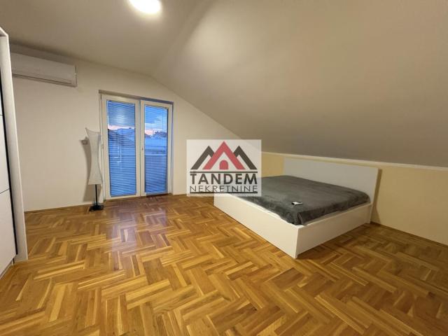 Fotografija stana 23 od 30