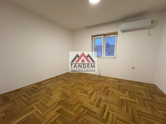 Fotografija stana 17 od 30