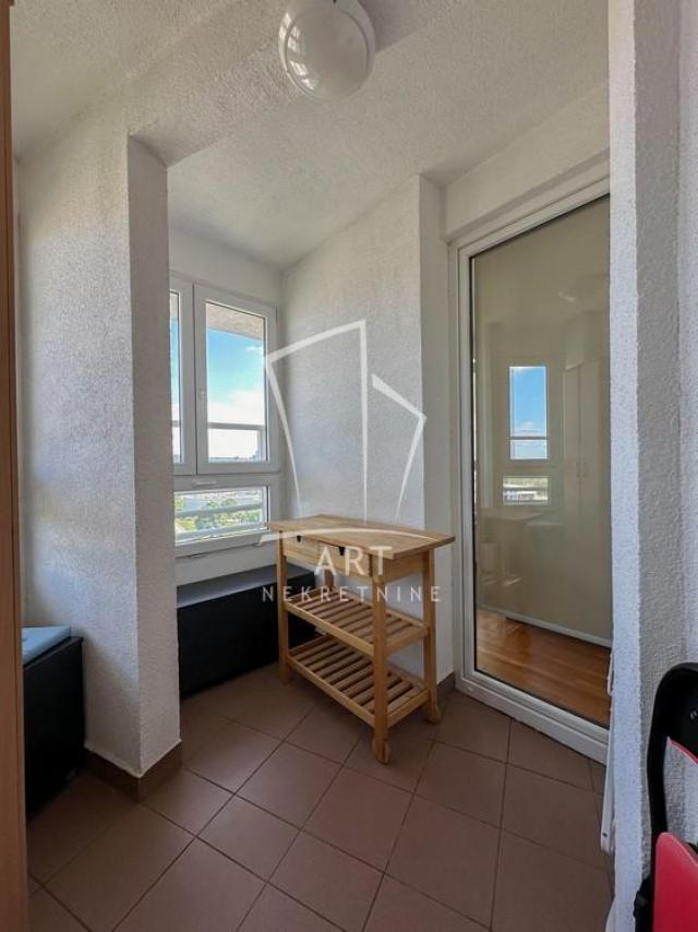 Fotografija stana 13 od 26