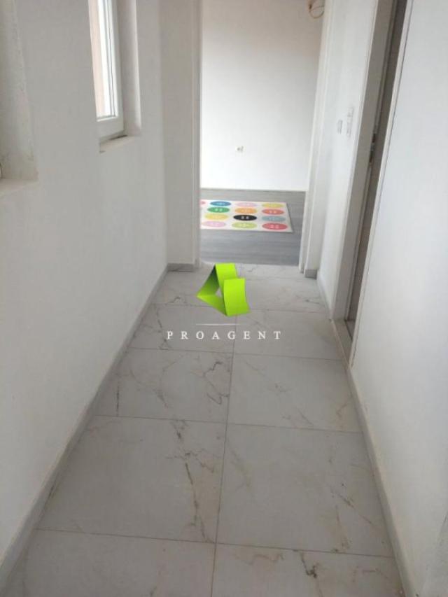 Fotografija stana 15 od 34
