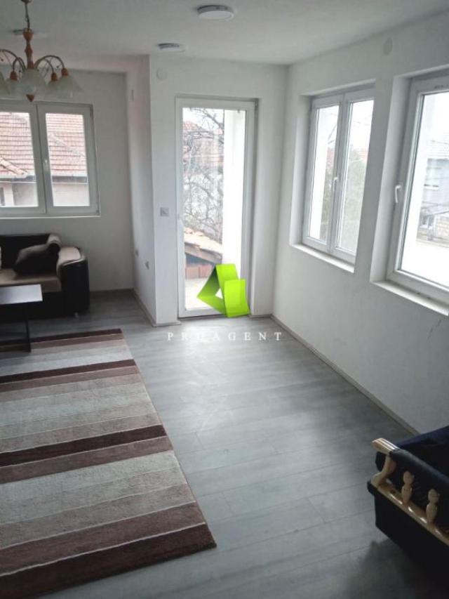 Fotografija stana 17 od 34