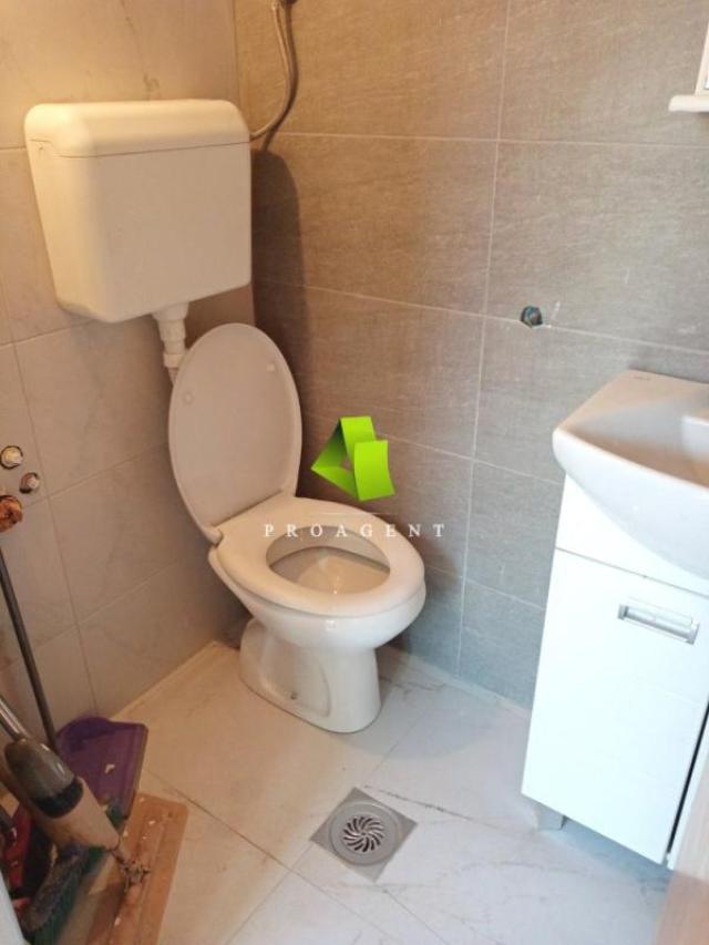 Fotografija stana 27 od 34