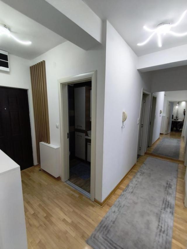 Fotografija stana 17 od 26